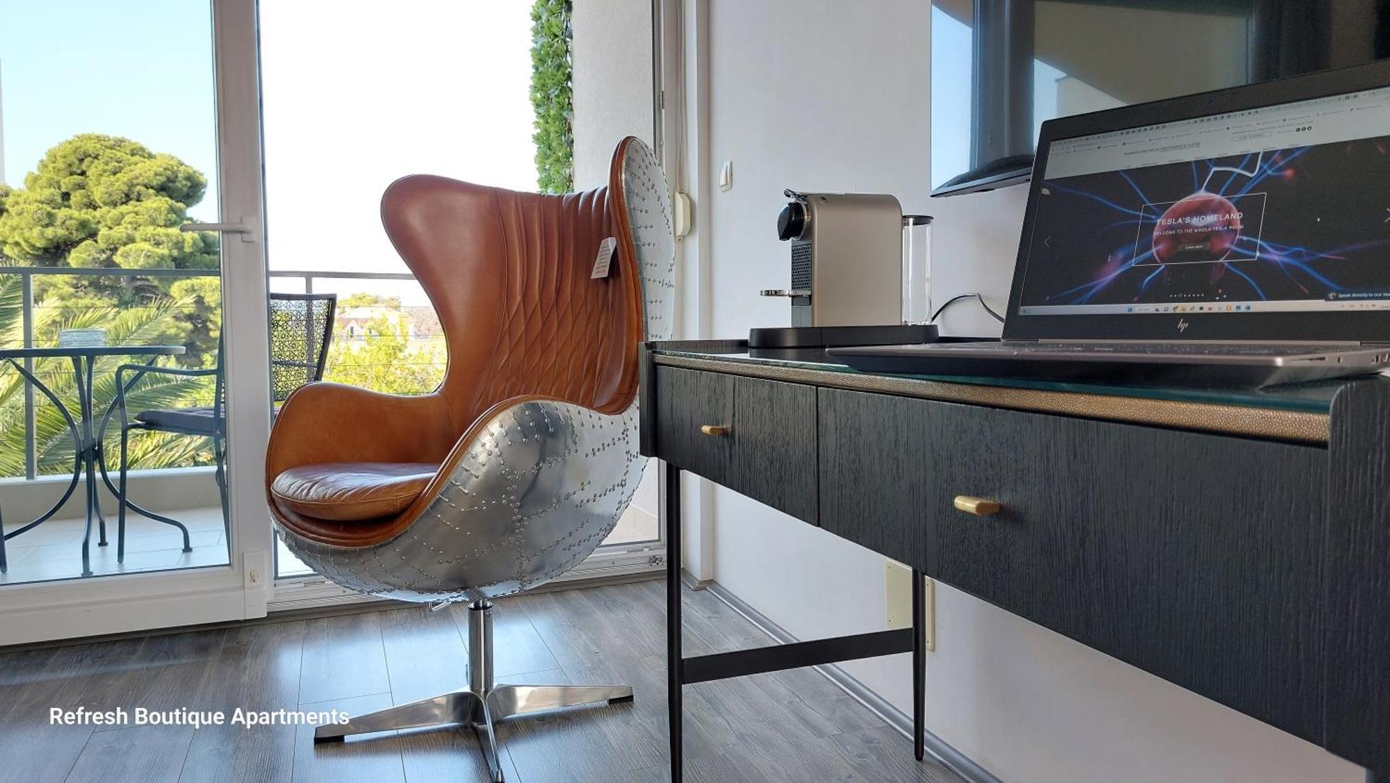 Refresh Boutique Suites - Central Point Βόντιτσε Εξωτερικό φωτογραφία